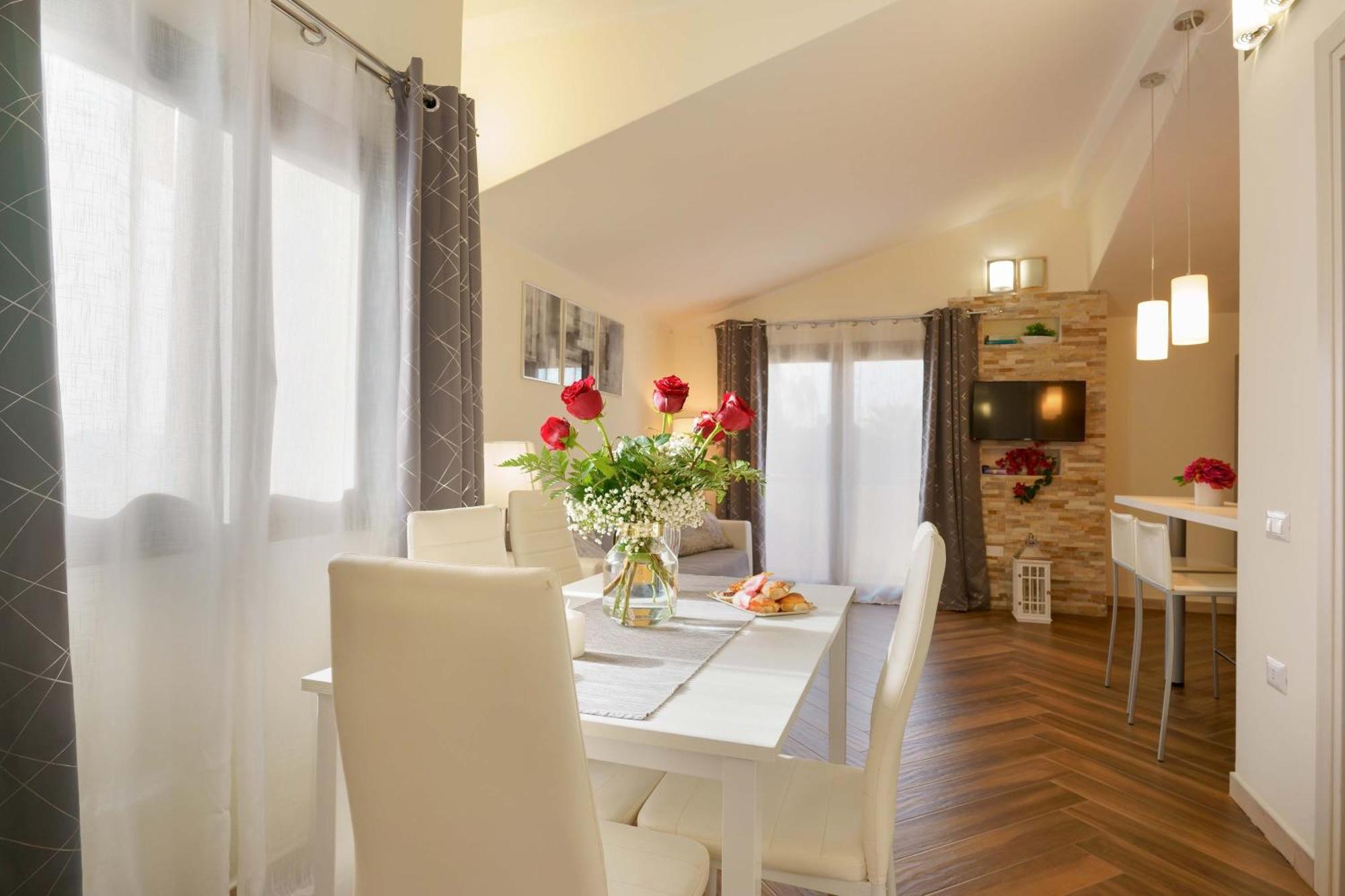 Exclusive Use Swimming Pool Available From June To September Cagliari Ngoại thất bức ảnh
