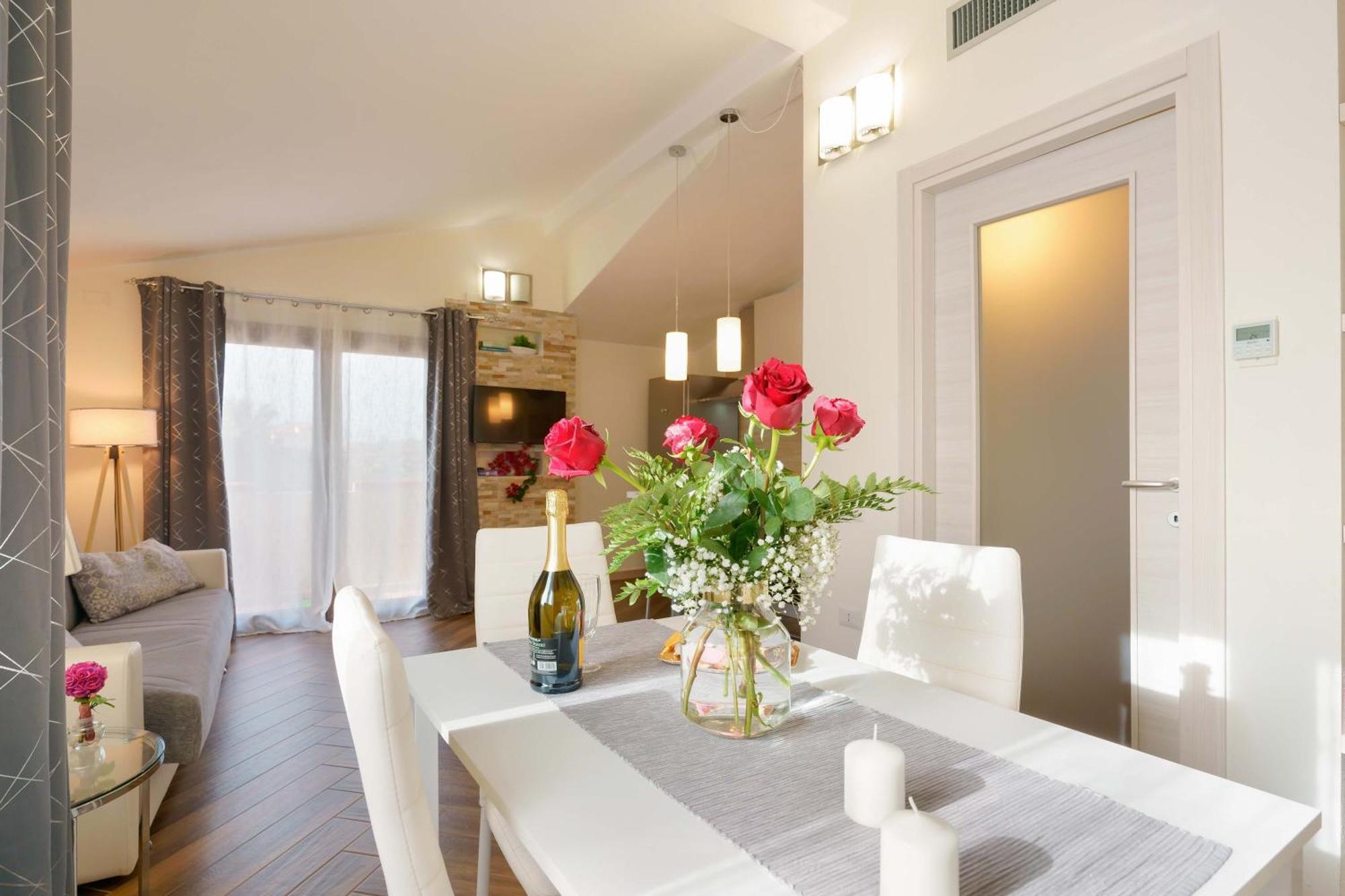 Exclusive Use Swimming Pool Available From June To September Cagliari Ngoại thất bức ảnh