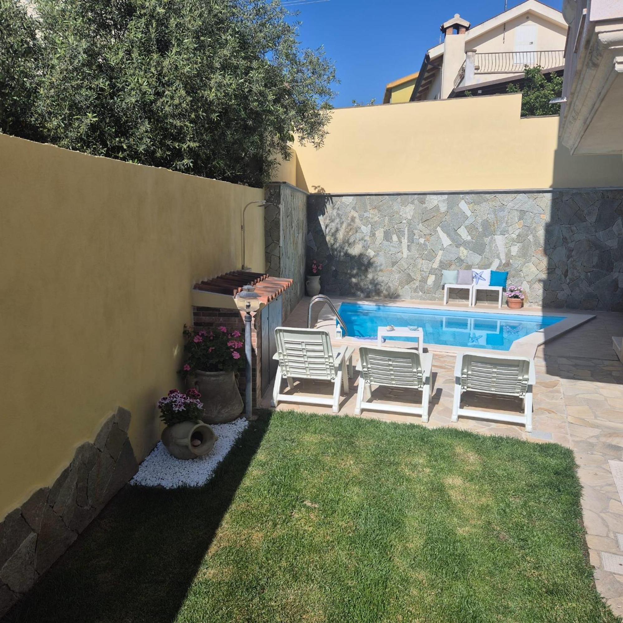 Exclusive Use Swimming Pool Available From June To September Cagliari Ngoại thất bức ảnh